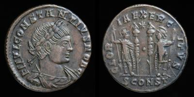 AE3 de Constancio II. GLORIA EXERCITVS. Soldados entre 2 estandartes. Constantinopla 6511035.m