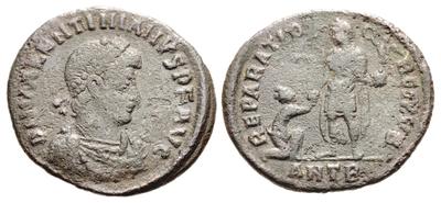 AE2 o Maiorina de Valentiniano II. REPARATIO REI PVB. ¿Roma? 6840149.m